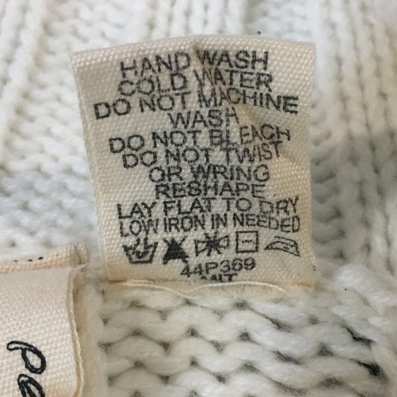 🔥4/$20🔥Tiara Cream Cable Knit Sweater - Picture 5 of 6